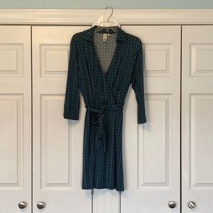 Soho casual/business dress. Worn once.